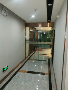 自动门
